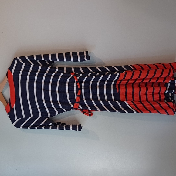 A pea in the Pod lovely maternity dress - Picture 6 of 10